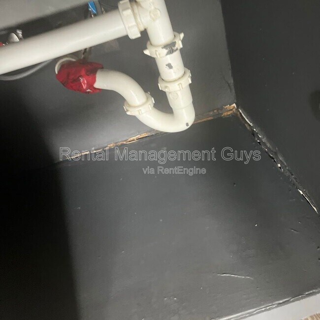 Building Photo - 1015 N Humboldt Ave