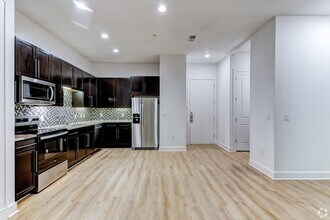 Building Photo - Discover Your Perfect Home Today!