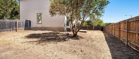 Building Photo - 8109 Verbank Villa