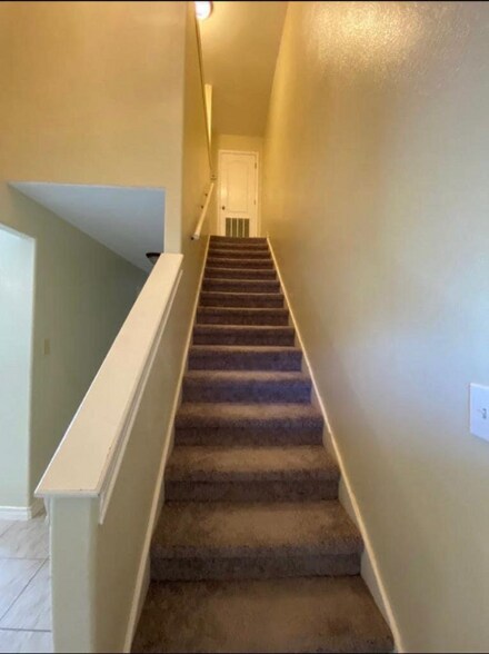 Building Photo - 1016 Dicky Ln