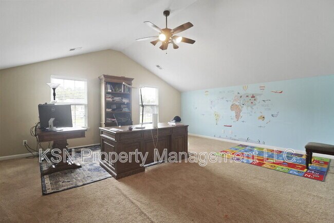 Building Photo - 144 Tahoe Dr