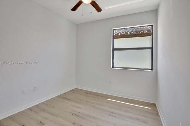 Building Photo - 9135 SW 36th Mnr