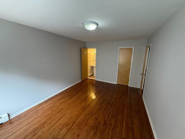 Building Photo - 3615 Waldo Ave