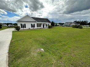 Building Photo - 400 Old Kennedy Ln