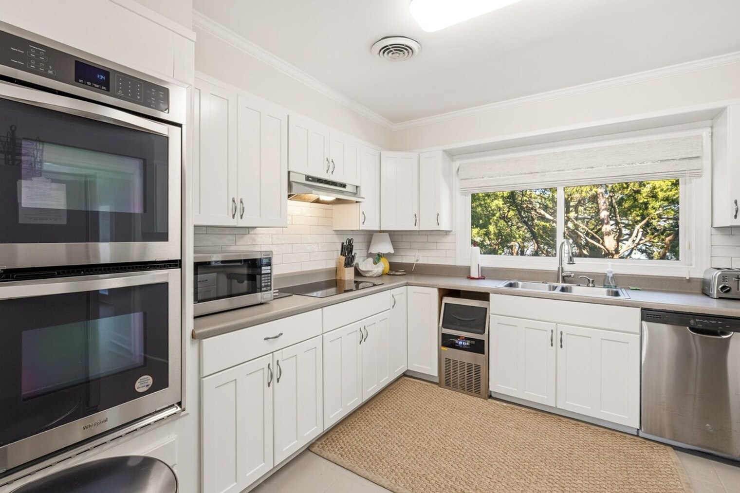 Building Photo - 162 Pioneer Loop