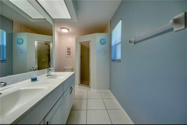 Building Photo - 5239 Sands Blvd