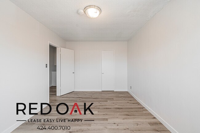 Building Photo - 1200 N McCadden Pl