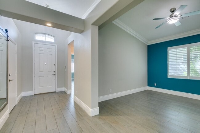 Building Photo - 10002 Long Barrow Ct