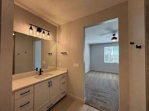 Building Photo - "Spacious 4-Bed, 3.5-Bath Gem with 2,359 Sq Ft of Comfort in Scenic St. George!"