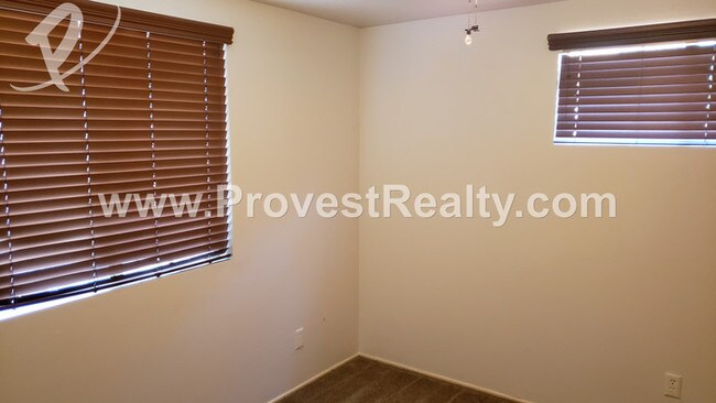 Building Photo - 2 Bed, 1 Bath Wrightwood Home!!!