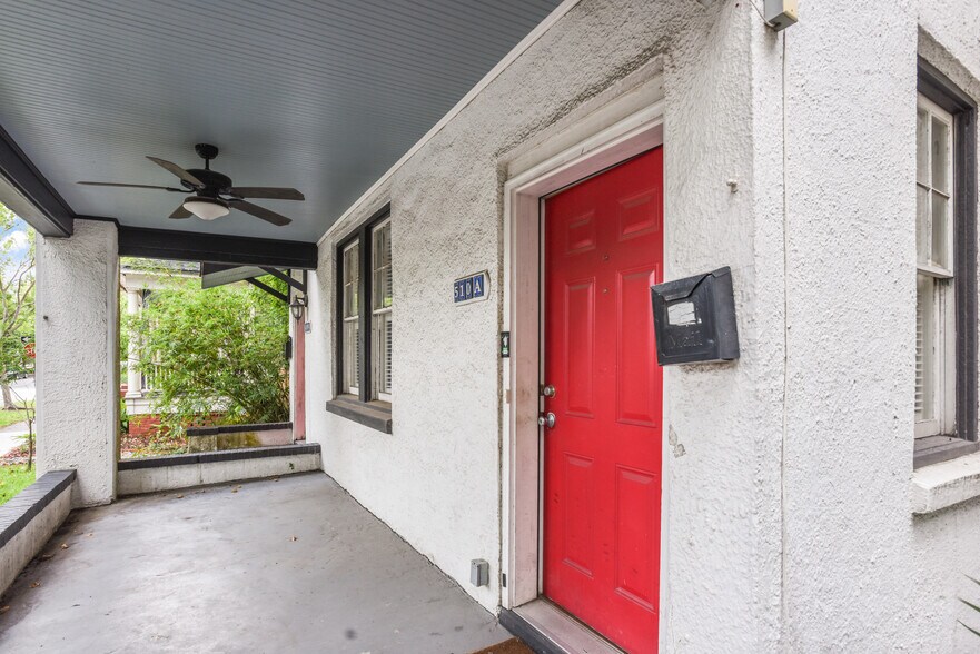 Building Photo - 510 East Waldburg St