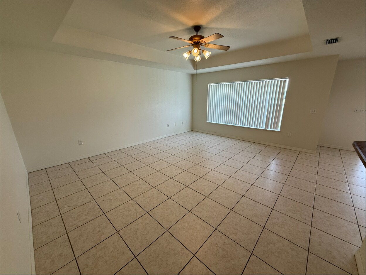Building Photo - 8259 Cozumel Ln