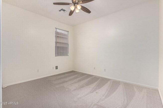 Building Photo - 12526 W Bird Ln