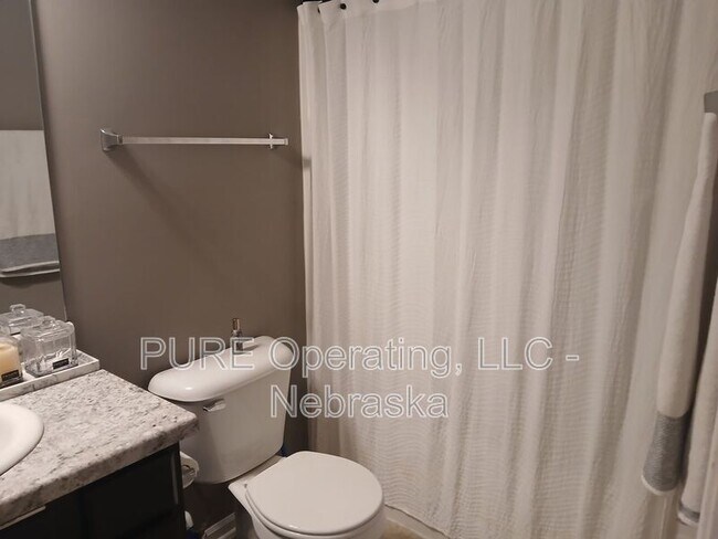 Building Photo - 7605 N 92nd Ave