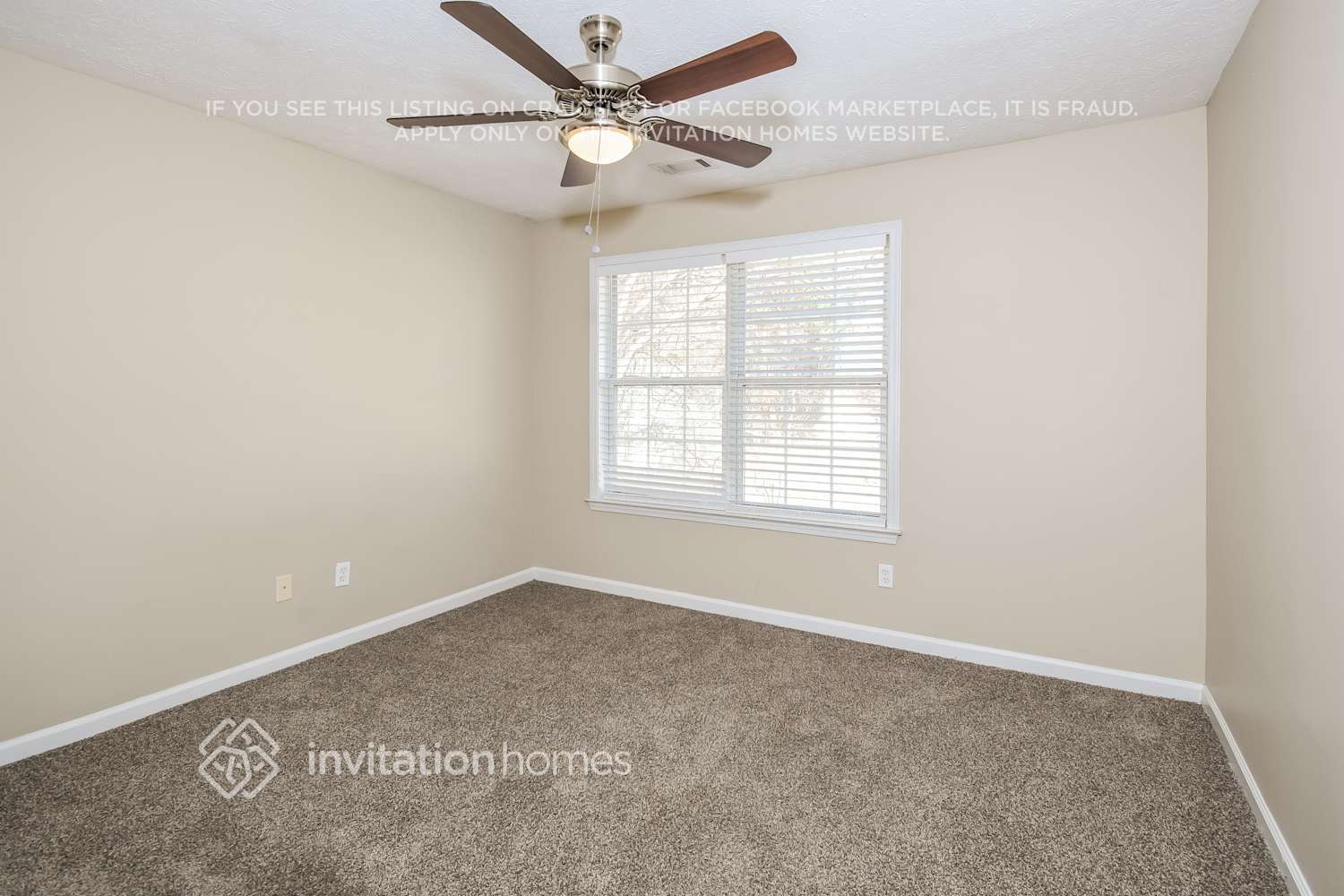 Building Photo - 2290 Grand Jct