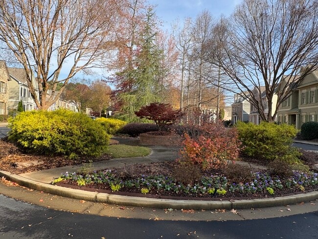 Building Photo - 2979 Gateland Square