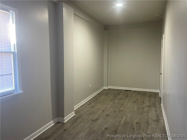 Building Photo - 401 S Clinton Ave