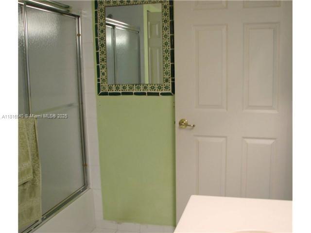 Building Photo - 17275 Collins Ave