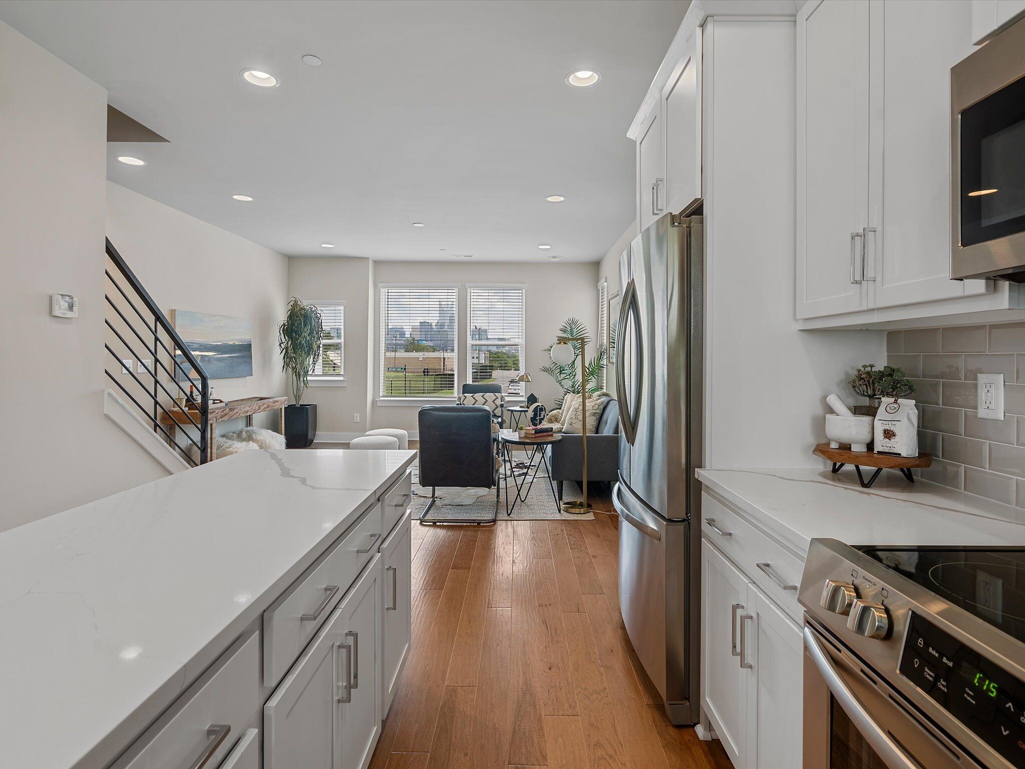 Building Photo - 4201 Bryant Terraces Dr