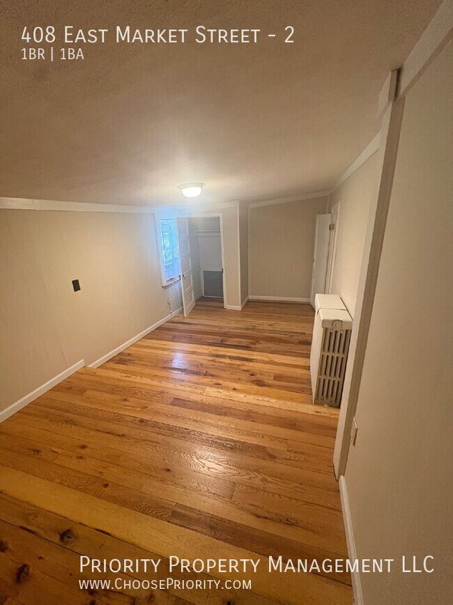 Building Photo - 408 E Market St