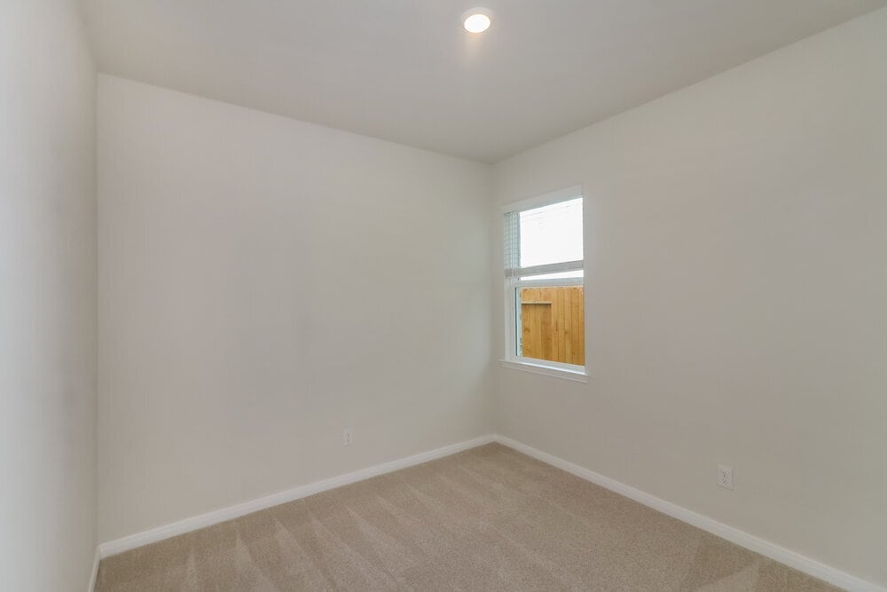 Building Photo - 401 Sunny Highlands Dr