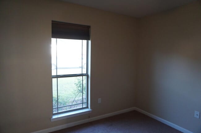 Building Photo - 5263 Moore Loop