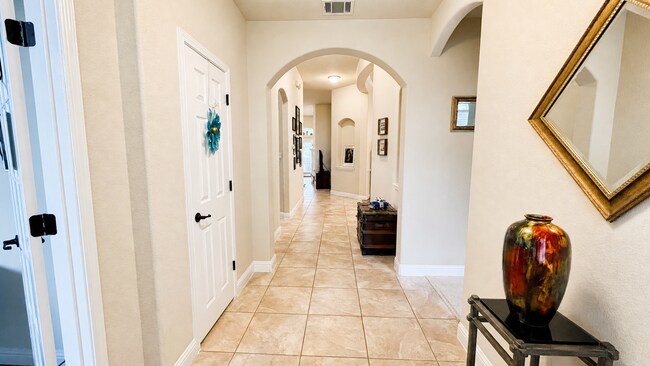 Building Photo - 1811 Liberty Oaks Blvd