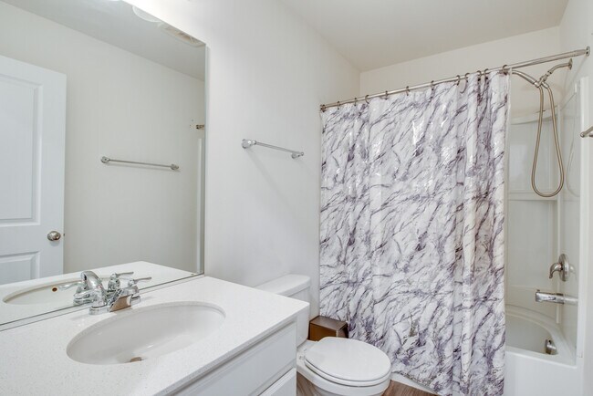 Building Photo - 491 Watercress Dr