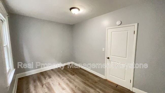 Building Photo - 1834 Flagler St