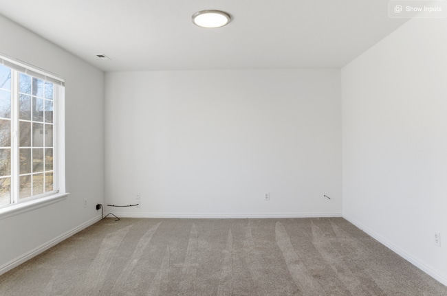 Building Photo - 208 S 100 W