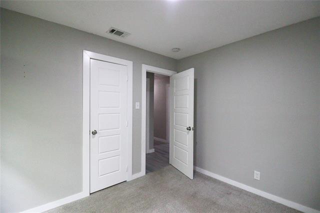 Building Photo - 107 Love St