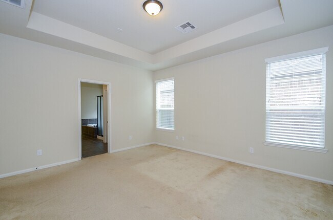 Building Photo - 14822 Russet Bend Ln