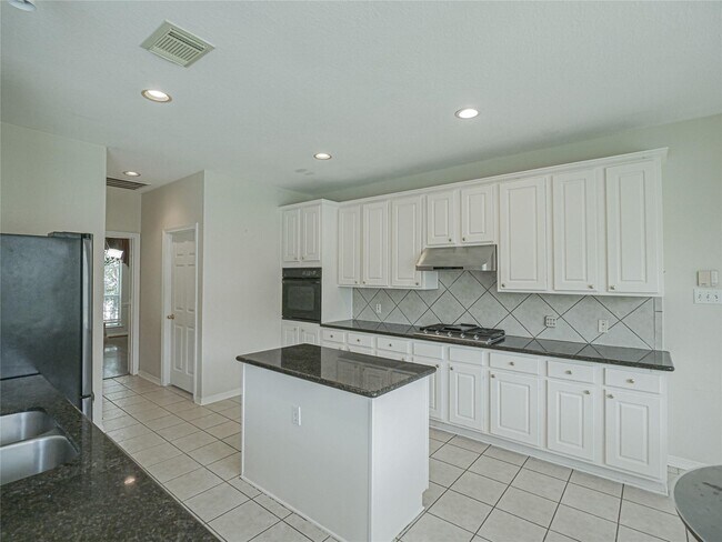 Building Photo - 3606 Paluxy Cir