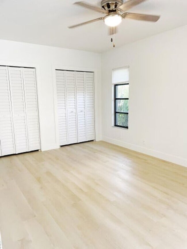 Building Photo - 3345 Pine Hill Trail