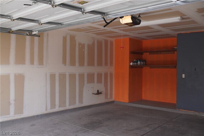 Building Photo - 8037 N Cabbage Cove St