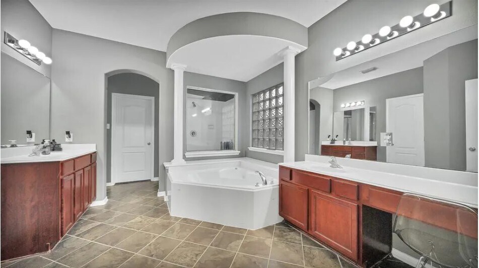 Building Photo - 29815 N Legends Chase Cir