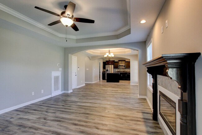 Building Photo - Big and Beautiful Smart Home