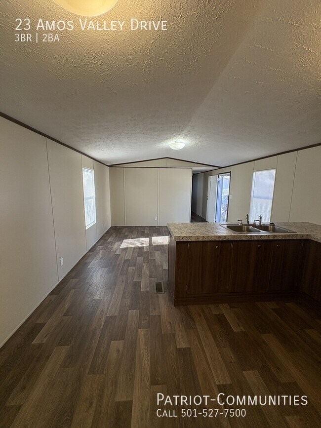 Building Photo - 23 Amos Valley Dr