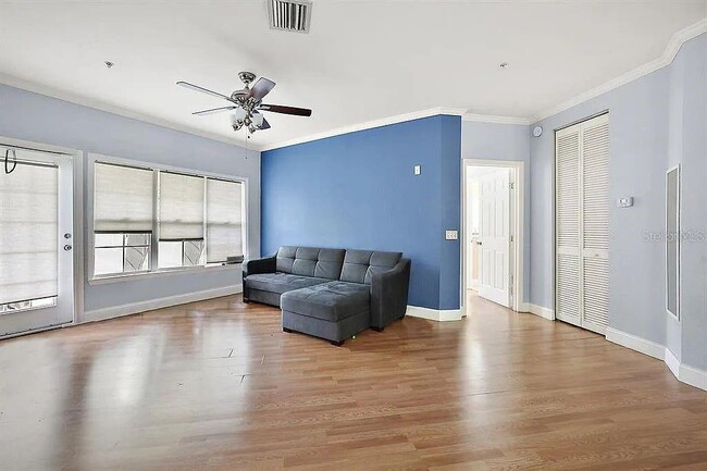 Building Photo - 3605 Conroy Rd