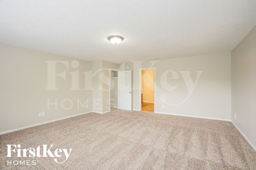 Building Photo - 6350 Eastern Range Rd