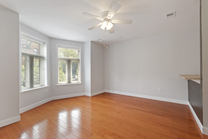 Building Photo - 1722 Marlton Ave