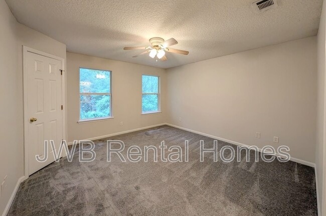 Building Photo - 7899 Melvin Rd