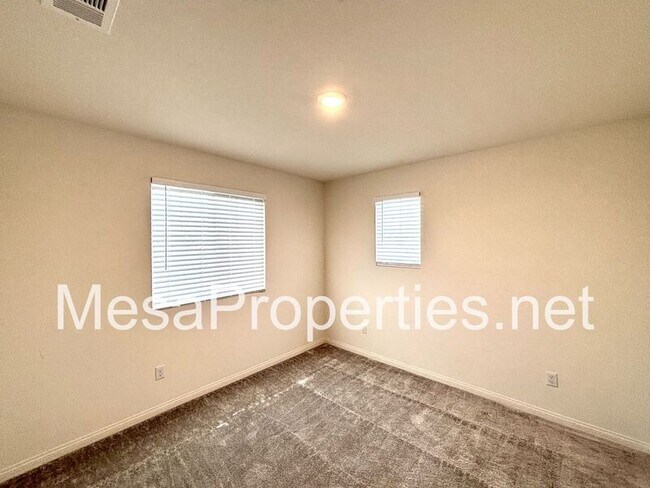 Building Photo - 13422 Menchaca Ct