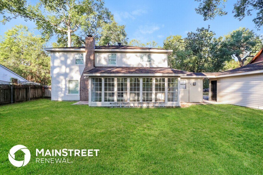 Building Photo - 647 Mosswood Dr