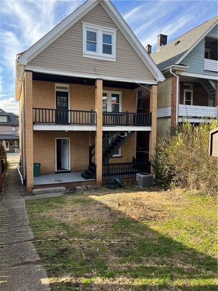 Building Photo - 642 Beaver Rd
