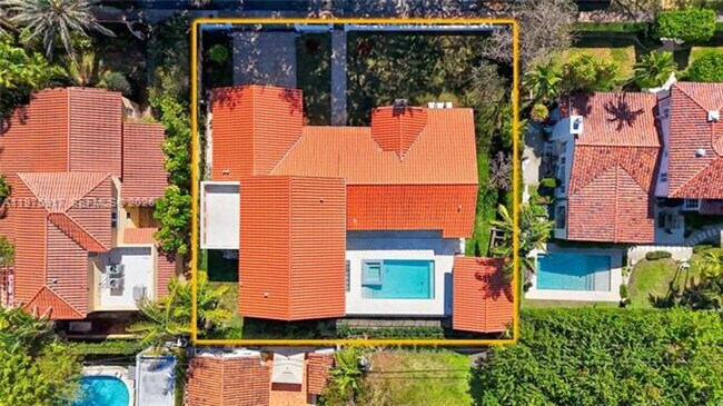 Building Photo - 519 Alhambra Cir