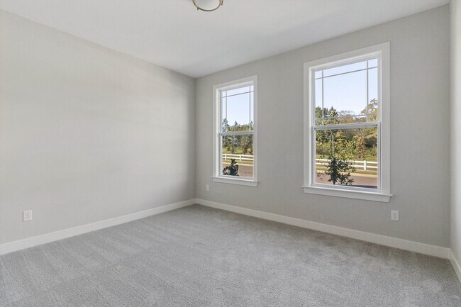 Building Photo - 531 Laurel Pk Dr