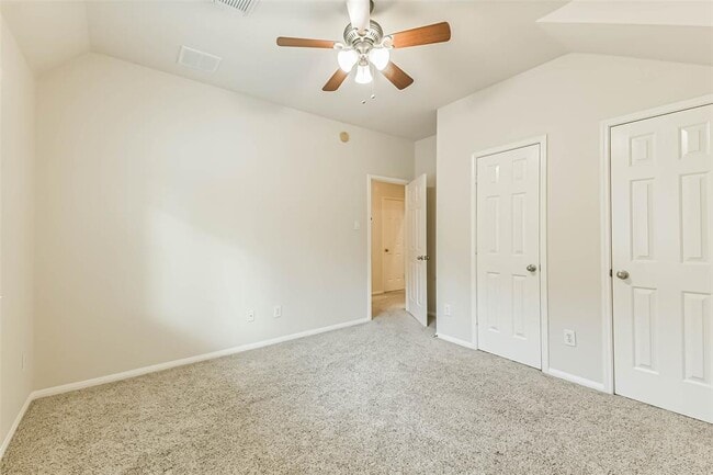 Building Photo - 12935 Bedford Falls Dr
