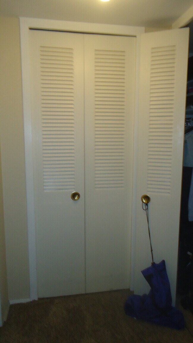 Building Photo - 2030 F St NW