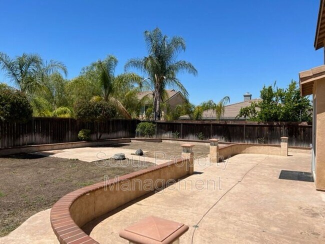 Building Photo - 29403 Via Espada